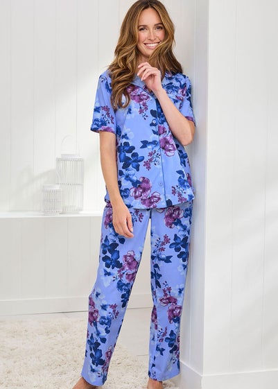 Cotton Traders Washed Iris Woven Pyjamas Set