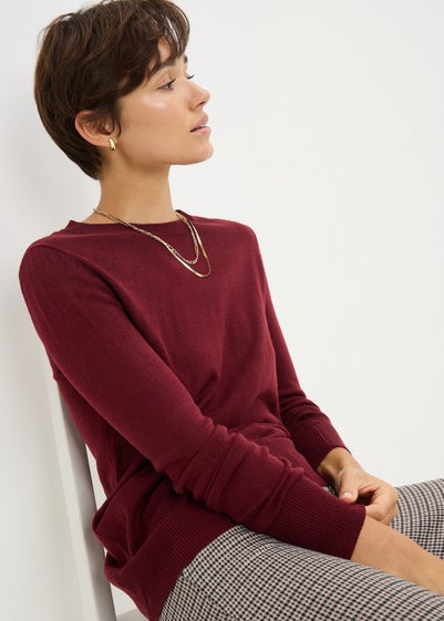 Burgundy Crew Neck Jumper