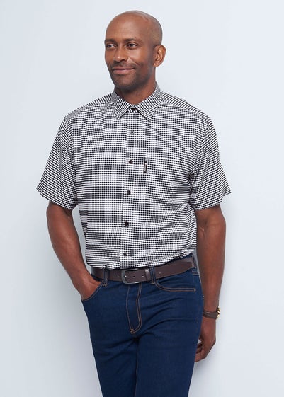 Cotton Traders Black Guinness Short Sleeve Soft Touch Gingham Shirt