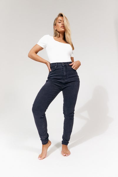 In The Style Black Petite Isobelle Skinny Jean