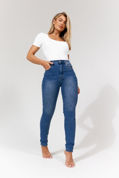 In The Style Mid Blue Petite Isobelle Skinny Jean