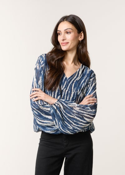 Blue Vanilla Navy V Neck Wavy Print Bubble Hem Top