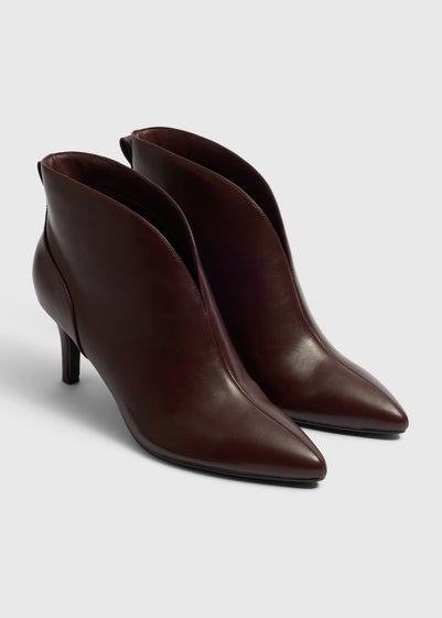 Burgundy Heeled Boot