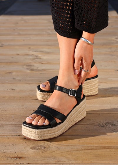 Linzi Contour Black Faux Leather Flatform Two Part Sandal
