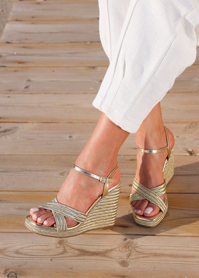 Linzi Nikki Gold Rope Crossover Platform Wedge