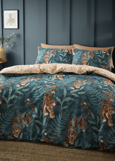 Catherine Lansfield Green Tropic Tiger Leaf Reversible Duvet Cover Set with Pillowcases