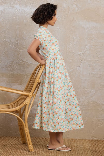 Pixiegirl Light Blue Floral V-Neck Midi Dress
