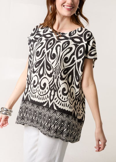 Blue Vanilla Black Round Neck Top With Abstract Print