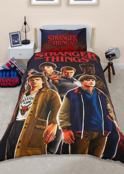 Stranger Things Flames Black Polycotton Duvet Cover