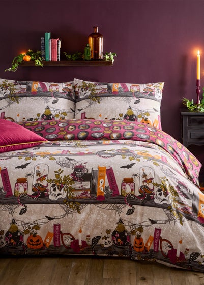 Furn Witchy Tales Printed Reversible Multicolour Duvet Set