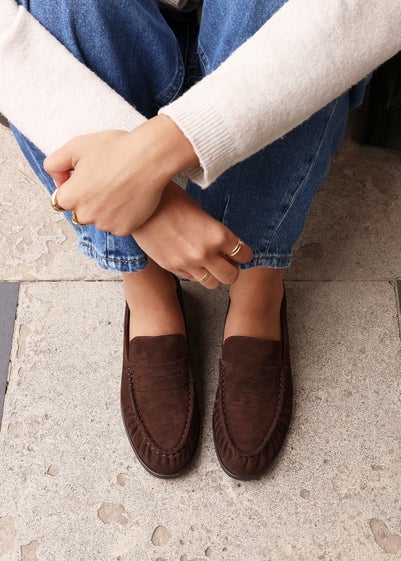 Linzi Belmont Brown Suede Leather Ruched Loafer