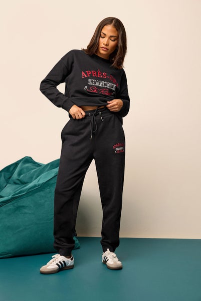 PixieGirl Petite Black 'Apres Ski' Slogan Cuffed Jogger