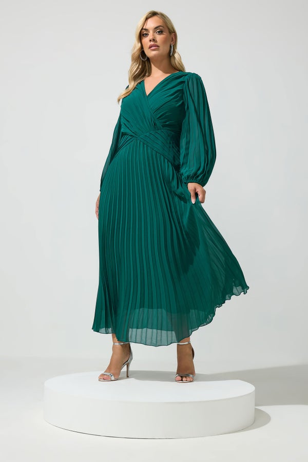 paige halter pleated belted dress Style Cheat Green Floral Print - 12 Dresses: Green Dresses