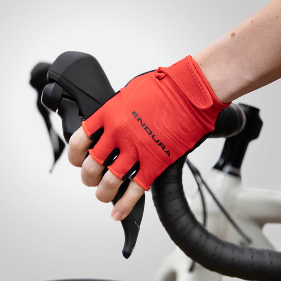 Endura cycle clothing shop
