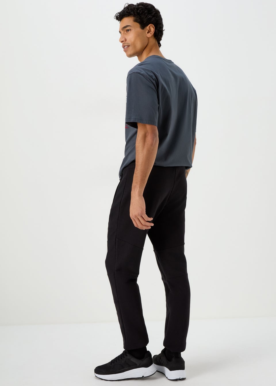 Us athletic joggers online