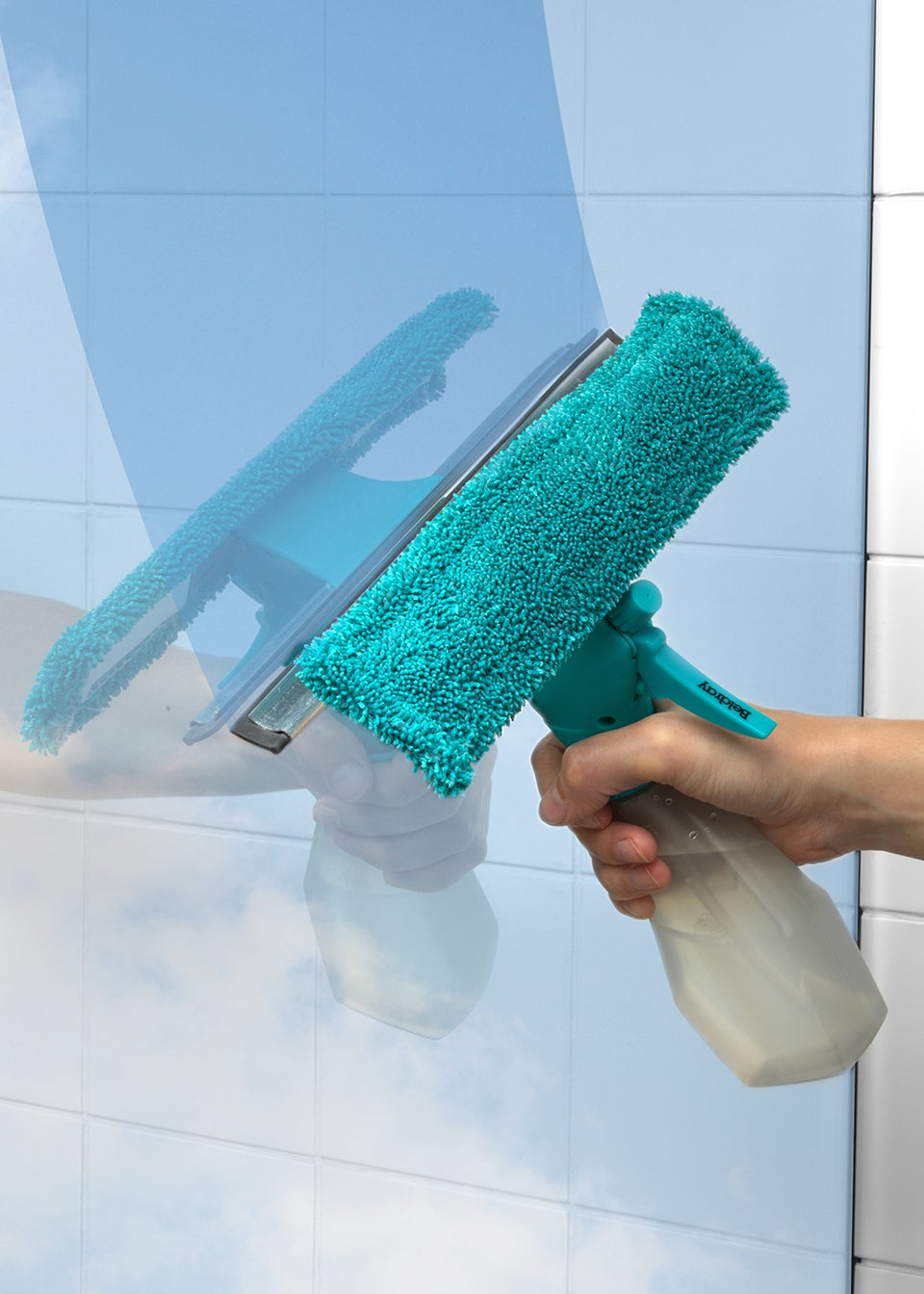 Beldray Spray Window Wiper (33cm x 26cm x 10cm)
