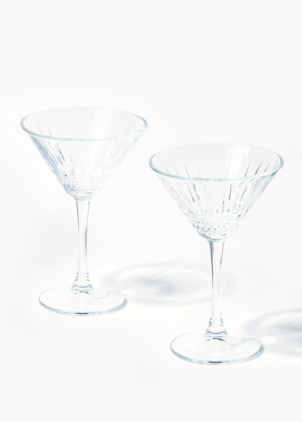 2 Pack Embossed Martini Glasses (17cm x 11cm)