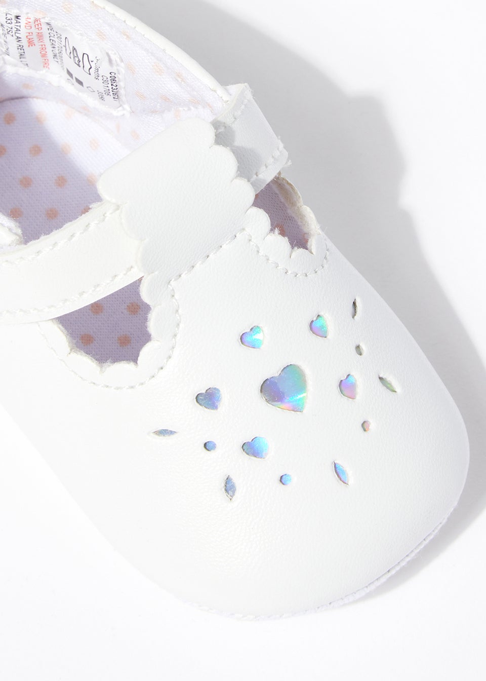 Girls White Heart T-Bar Soft Sole Baby Shoes (Newborn-18mths)