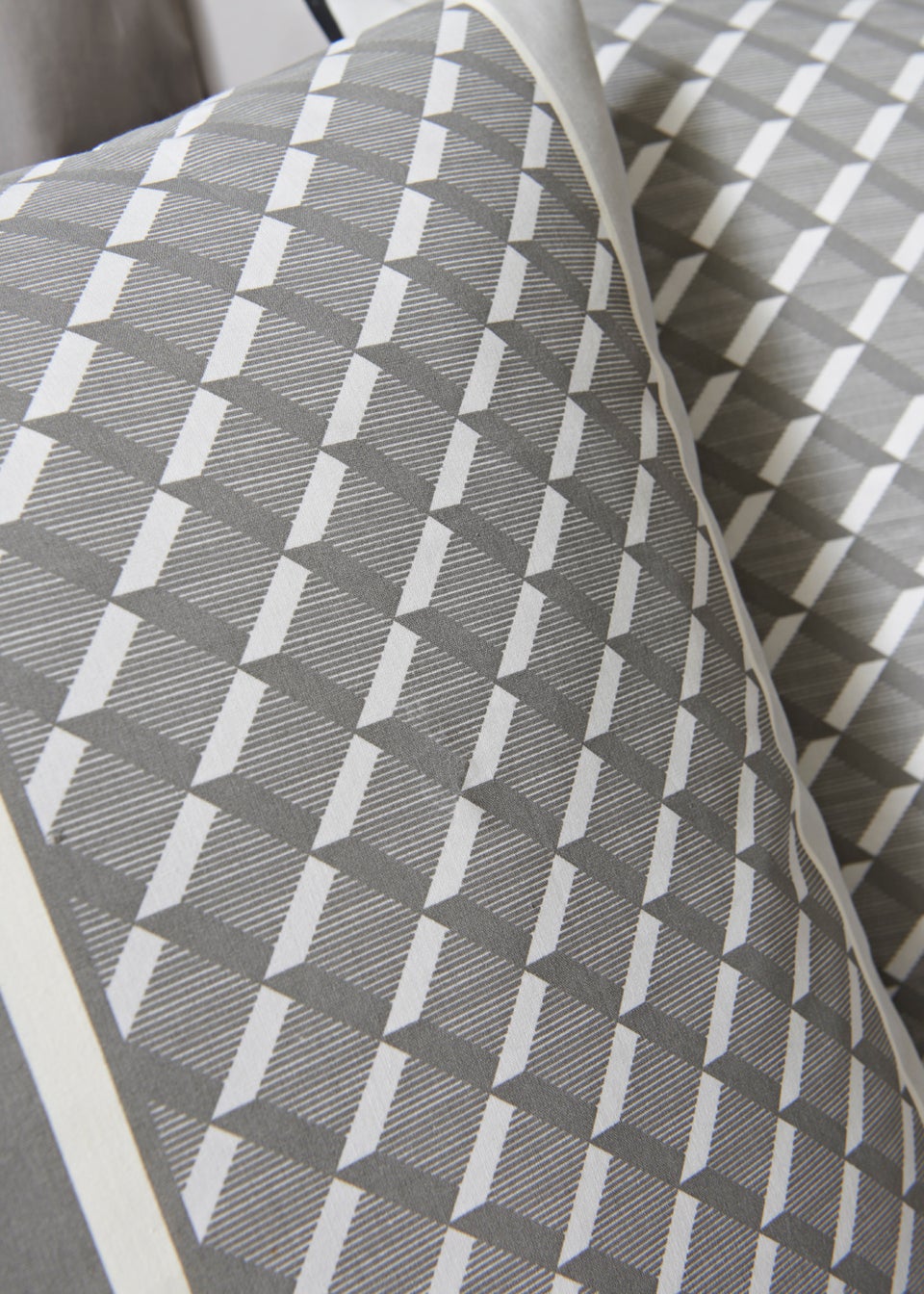 Grey Geometric Print Duvet Cover