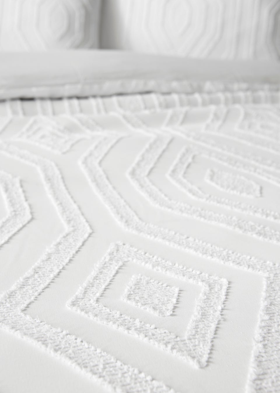 White Geometric Tufted Duvet Cover