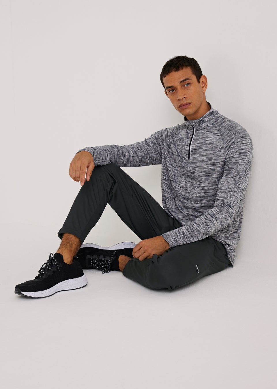 Souluxe Black Fleece Football Sports Joggers