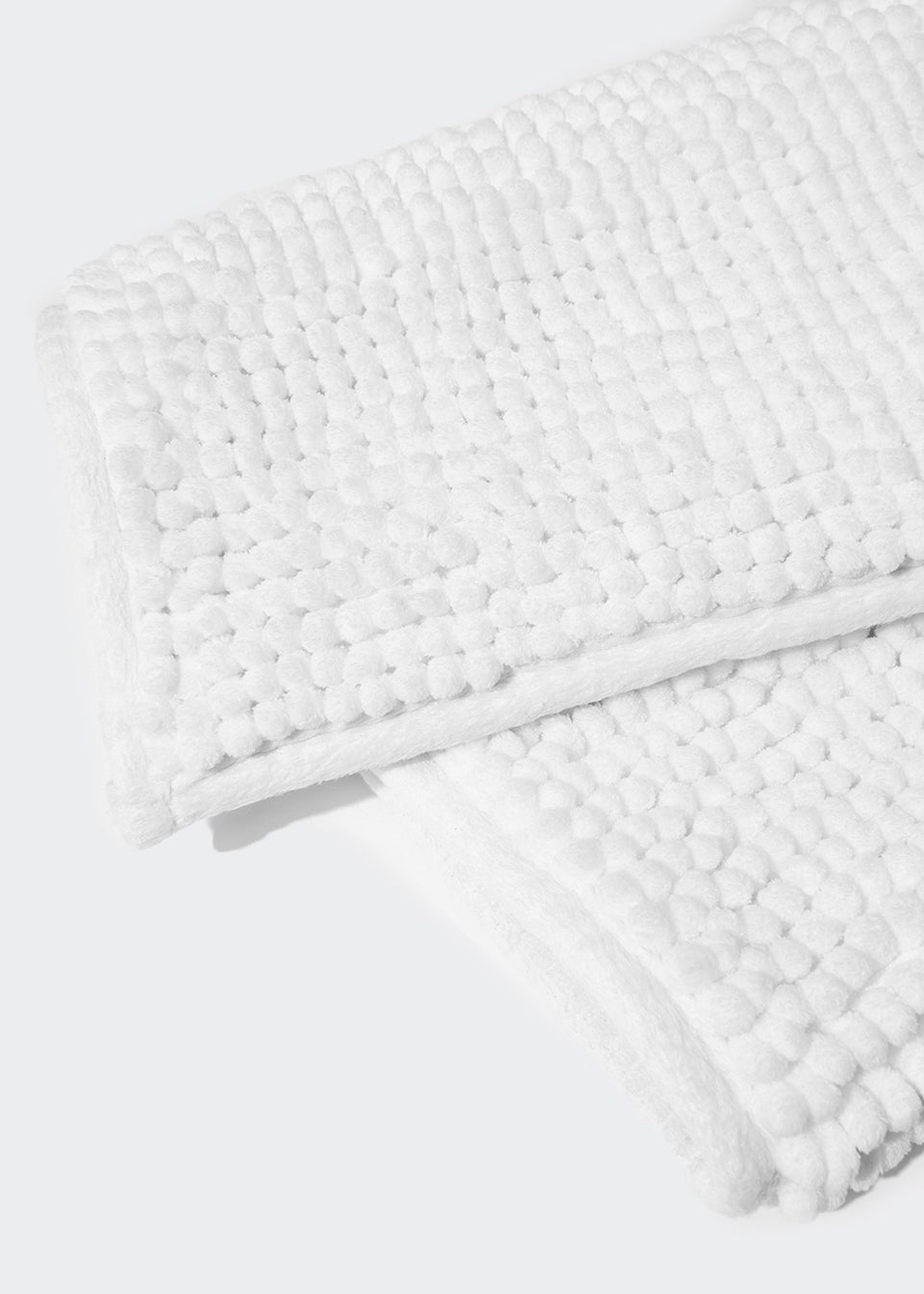 White Chenille Bath Mat (45cm x 75cm)