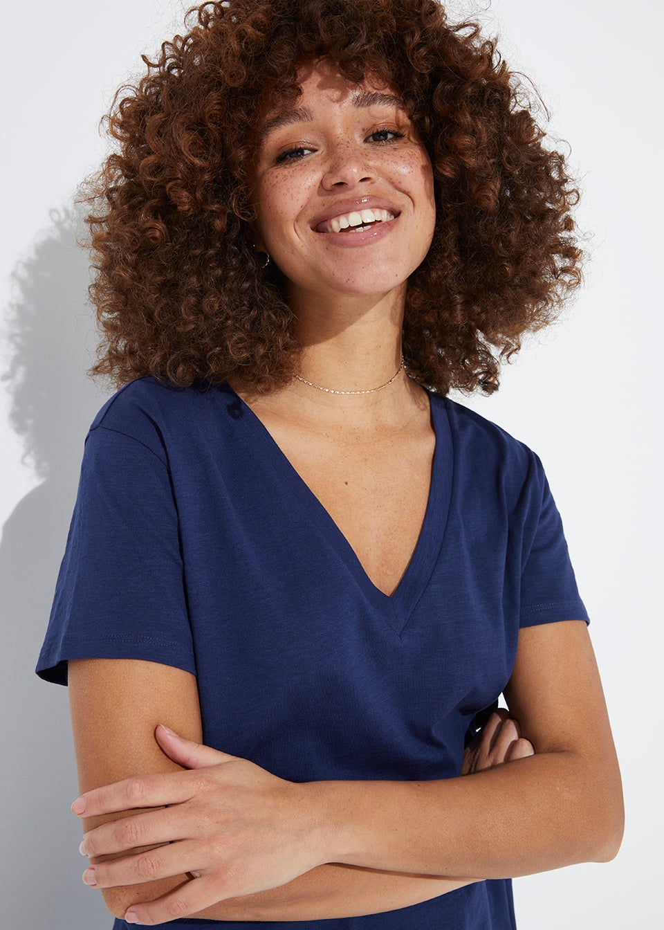 Navy V-Neck Essential T-Shirt