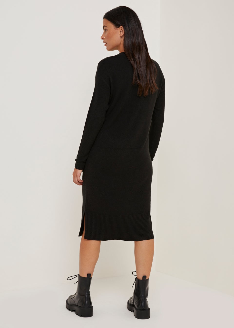 Black Super Soft V Neck Dress Matalan