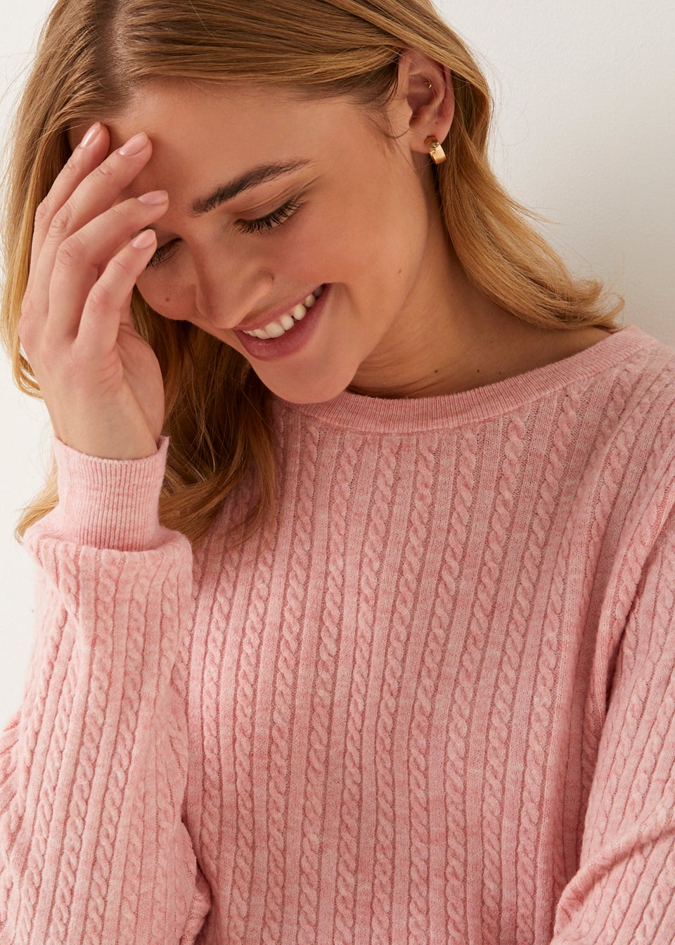 Baby pink deals cable knit jumper