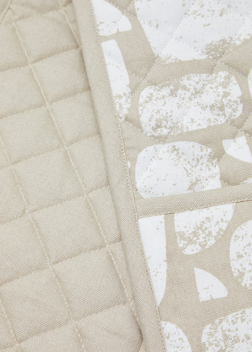 Neutral Print Oven Gloves (92cm x 18cm)