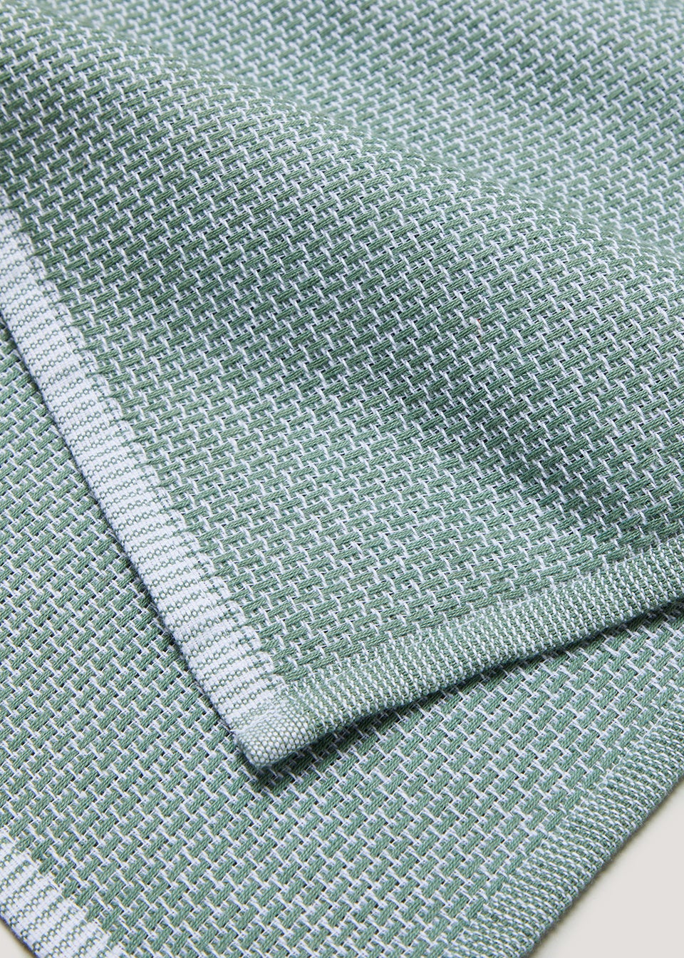 2 Pack Green Textured Tea Towels (45cm x 60cm)