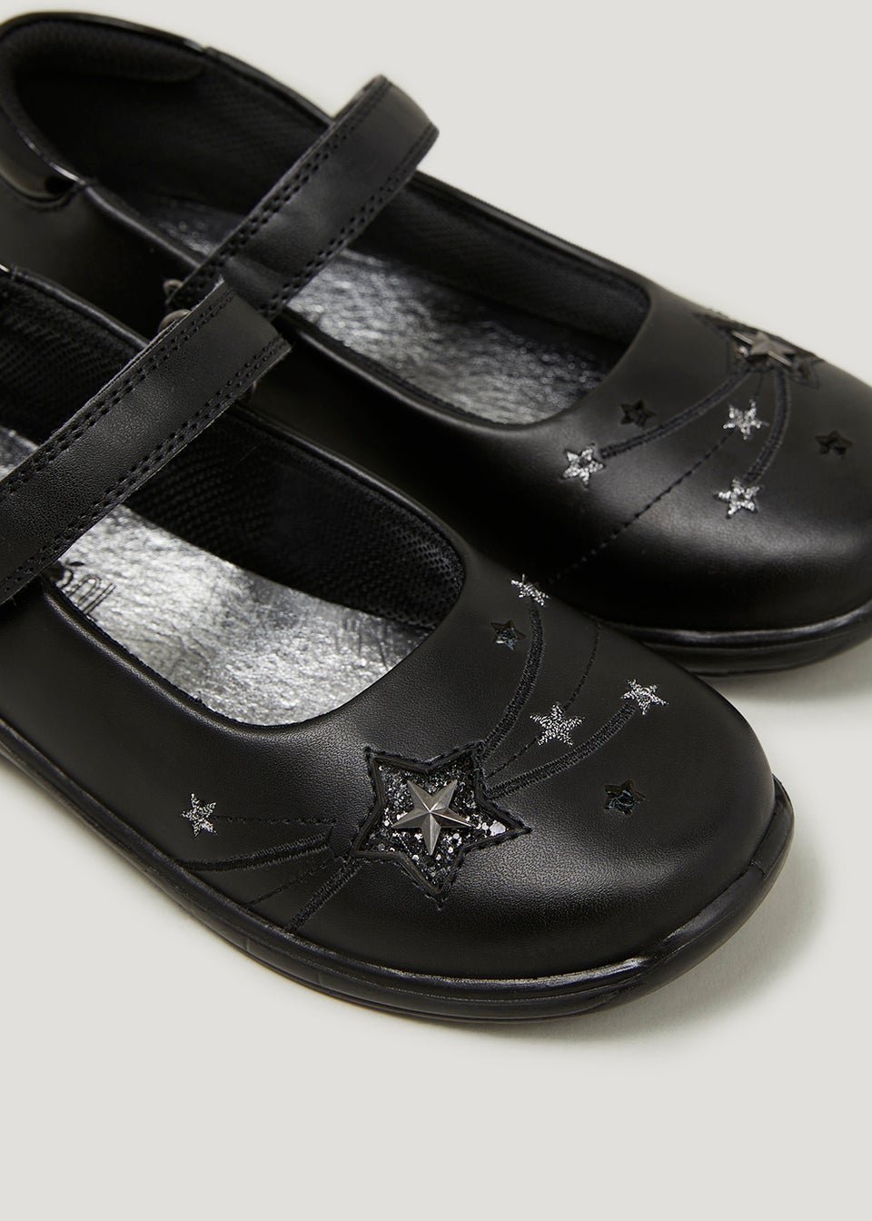 Girls Black Coated Leather Star School Shoes (Younger 8-Older 3)