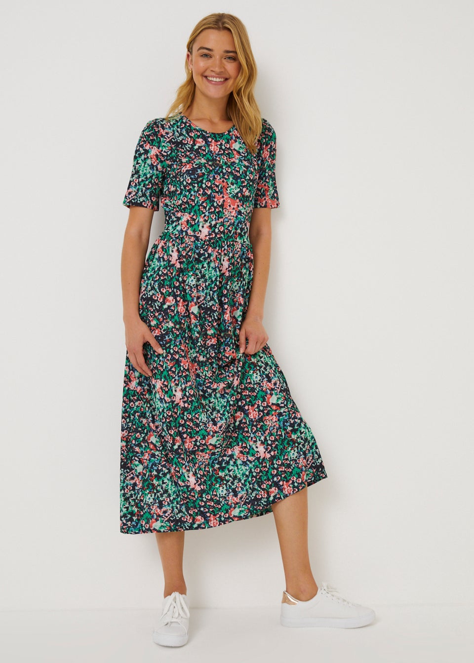 JDY Svan Black Floral Maxi Dress