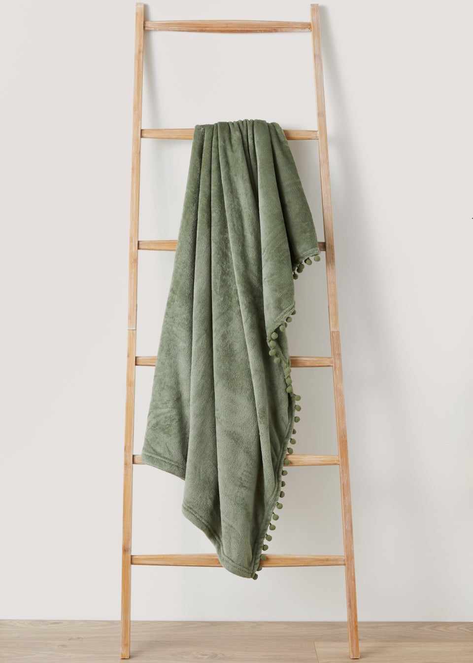 Green Pom Pom Fleece Throw (130cm x 150cm)