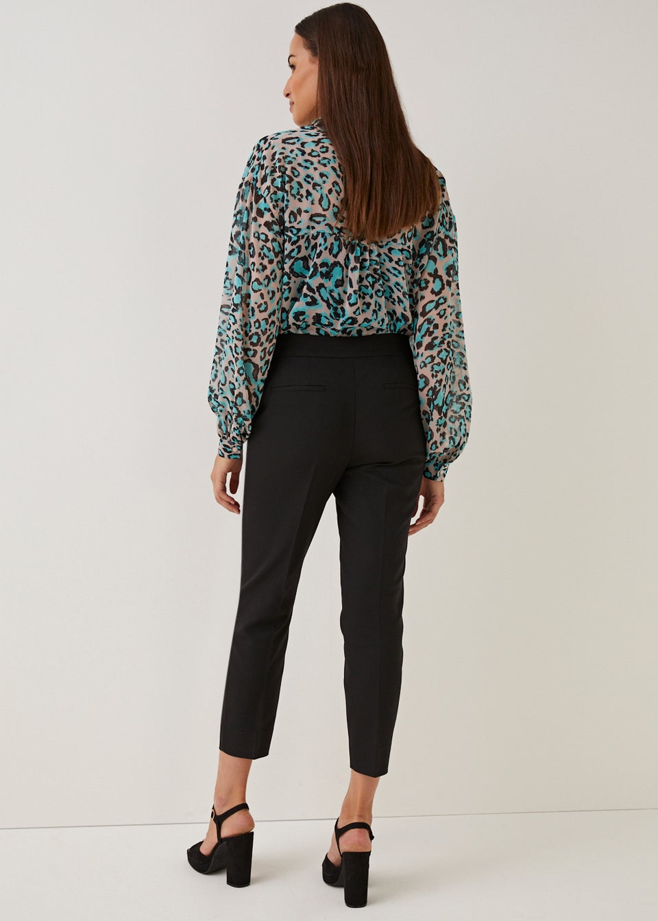 Et Vous Black Capri Trousers - Matalan