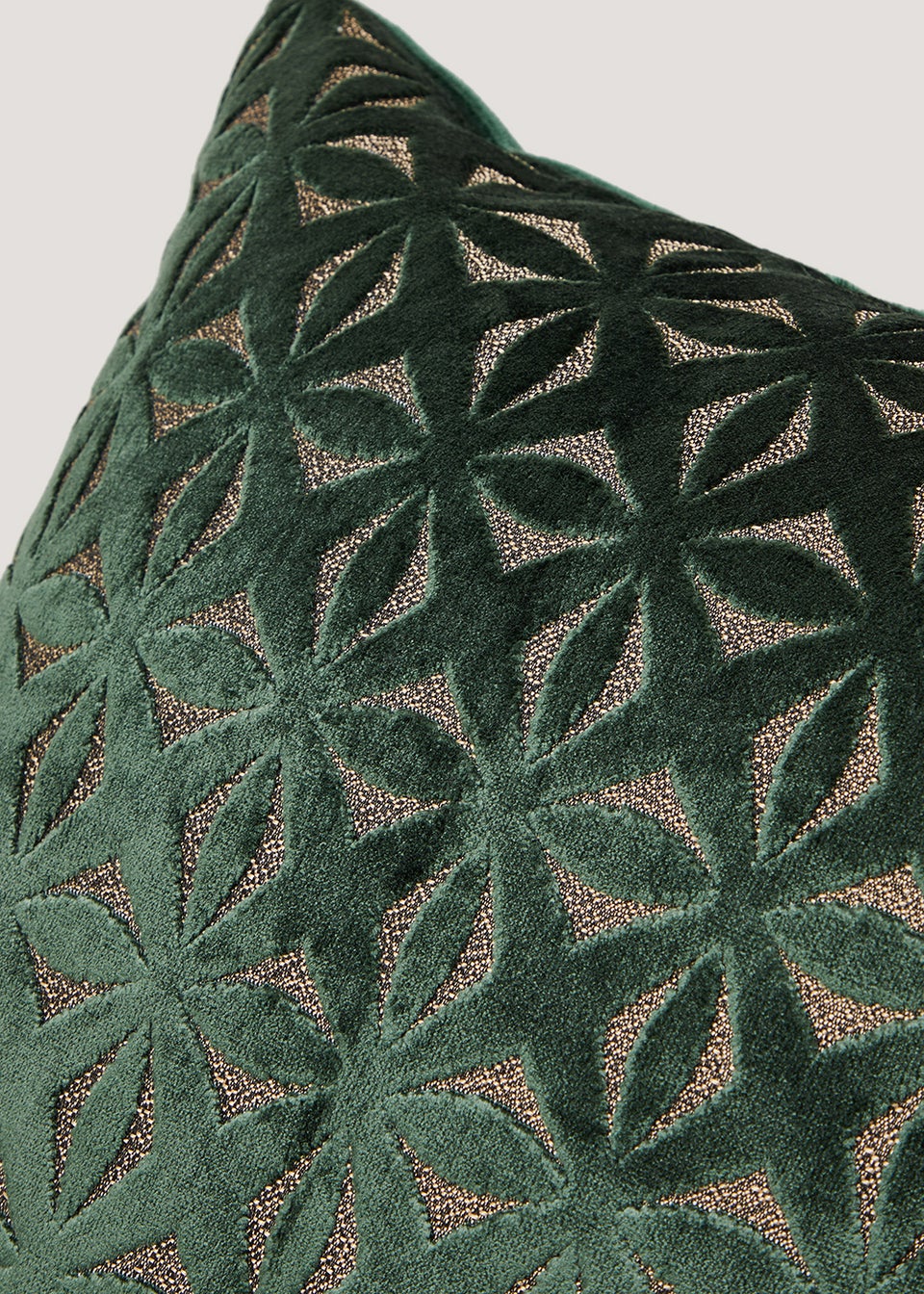 Green Velvet Cut-Out Cushion (43cm x 43cm)