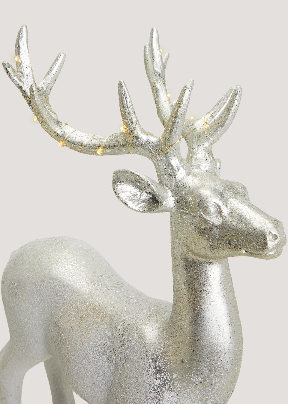 Silver LED Stag (44.5cm x 33.5cm x 16.5cm)