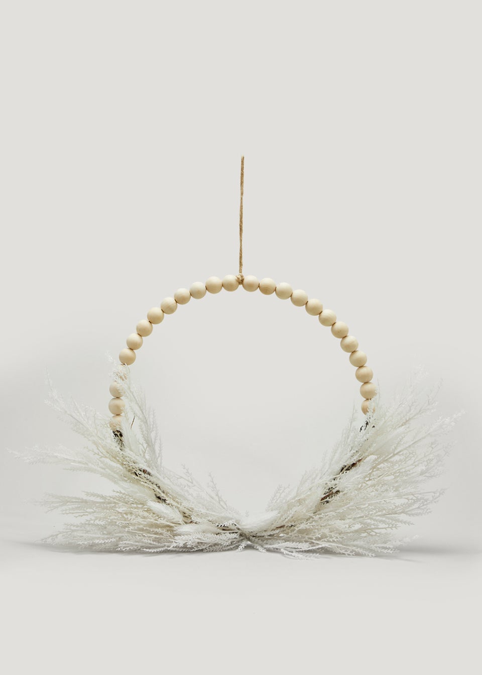 Natural Wood Pampas Wreath (61cm x 56cm x 9cm)