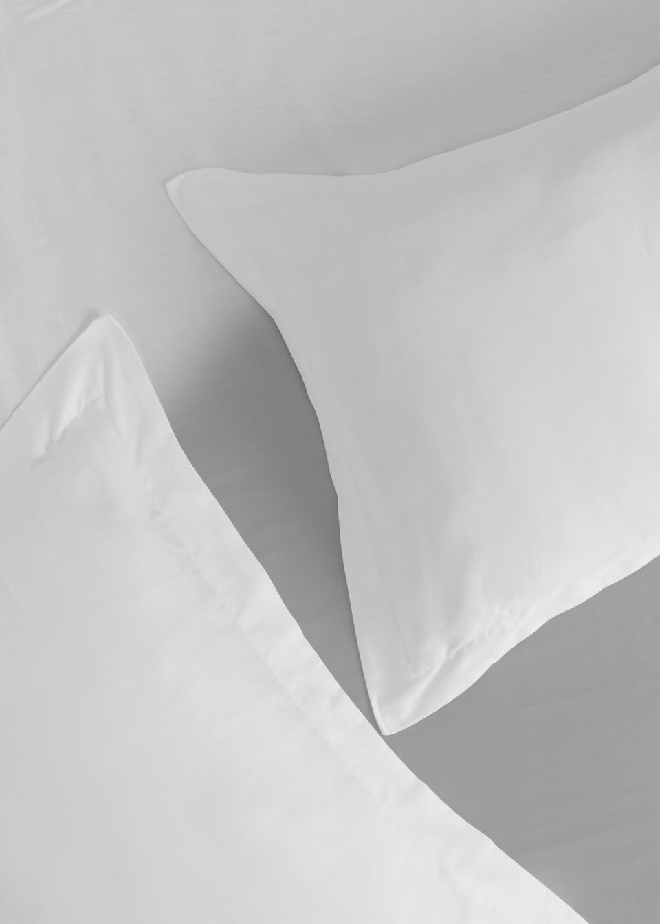 White 100% Oxford Cotton Pillowcase Pair (200 Thread Count)