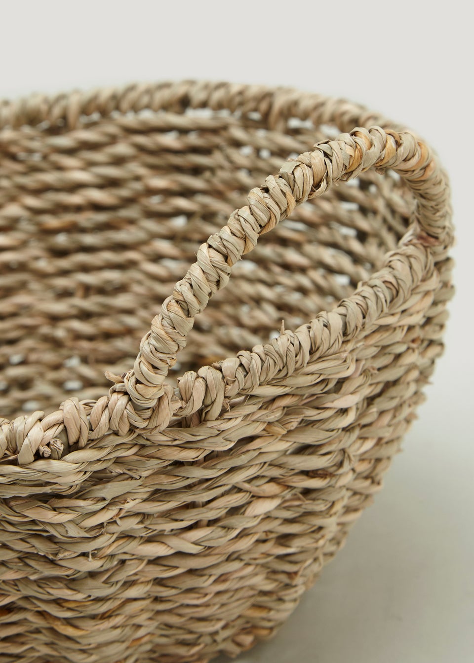 Small Natural Seagrass Basket (9.5cm x 19.5cm)