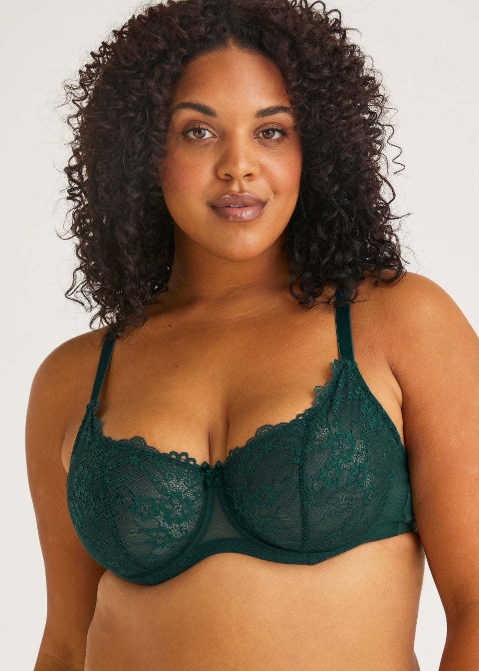 Ivory Rose Curve lace lingerie set in emerald green