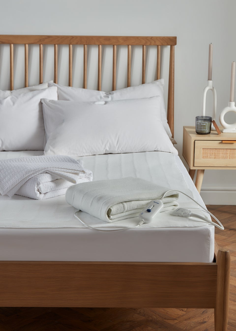 King size 2025 bed throws matalan
