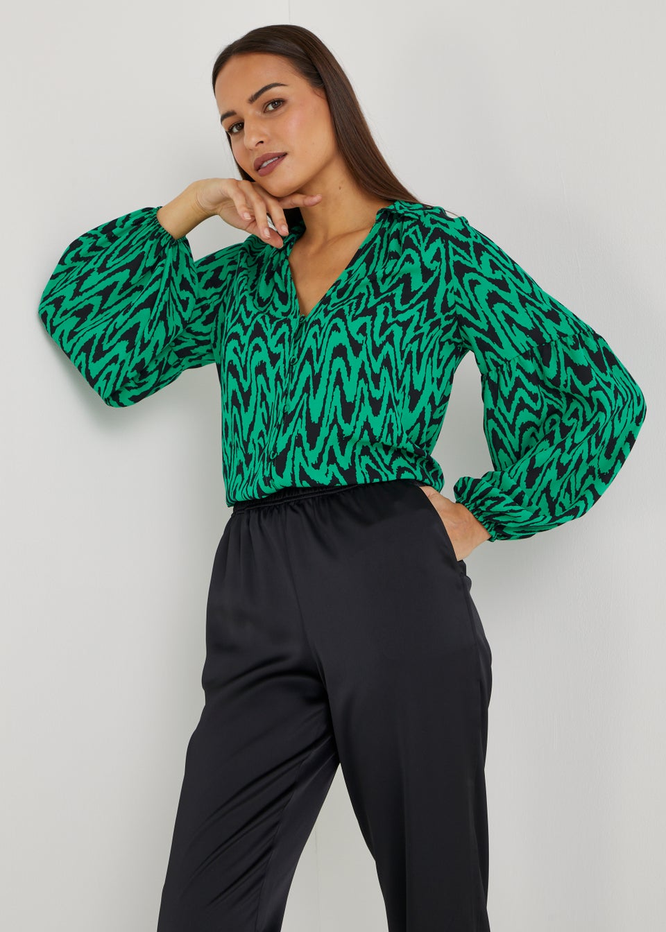Stijl Green Abstract Cotton Tee