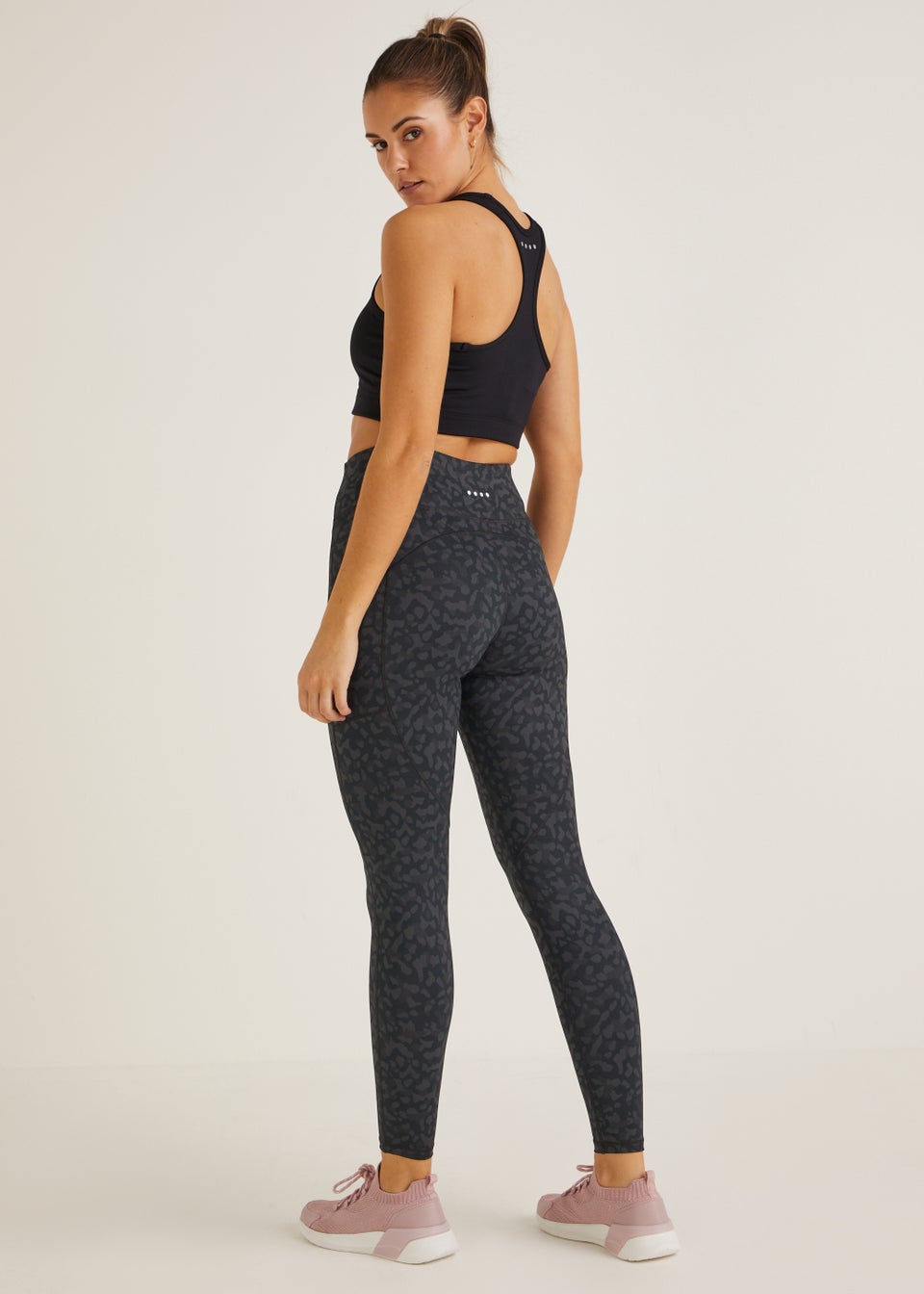Seamless sports tights - Dark grey/Leopard print - Ladies | H&M IN