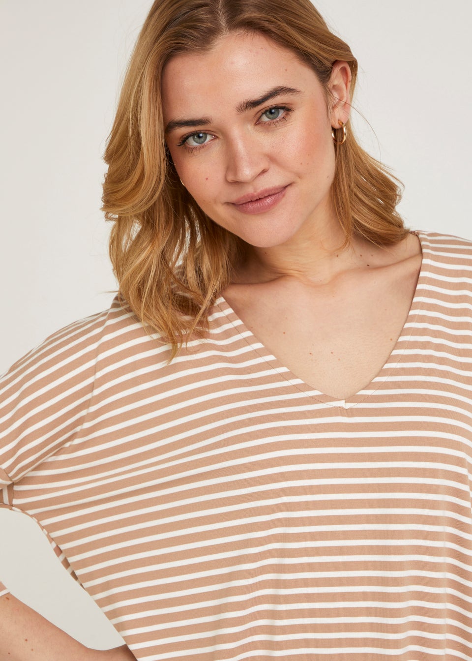Beige Stripe V-Neck 3/4 Sleeve Top