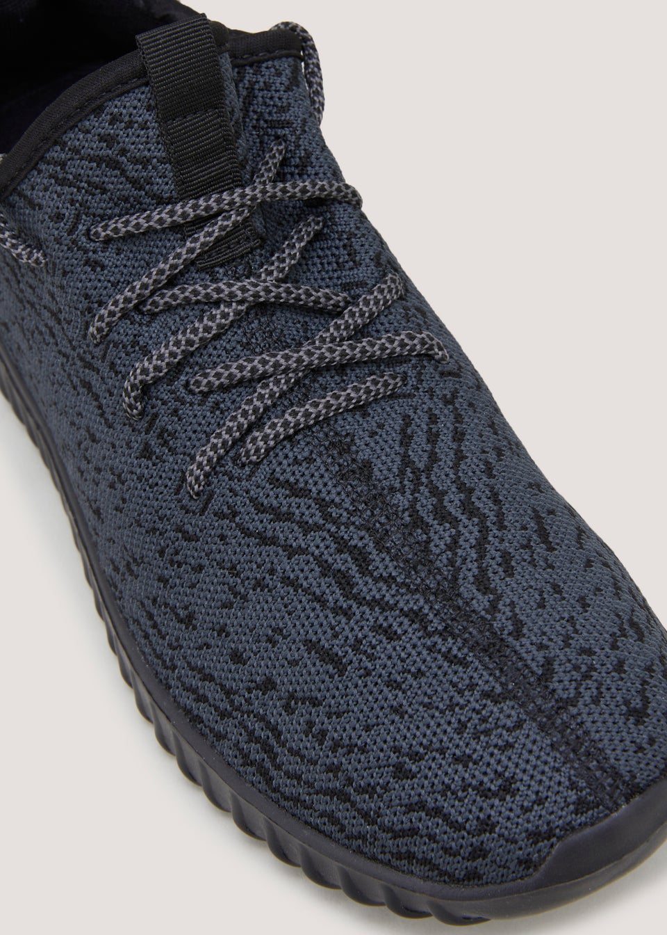 Lace-up mesh sock