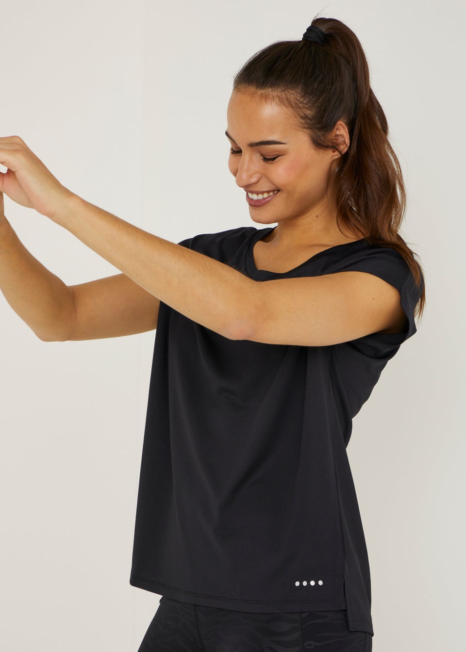 Souluxe Black Slouch Sports T-Shirt