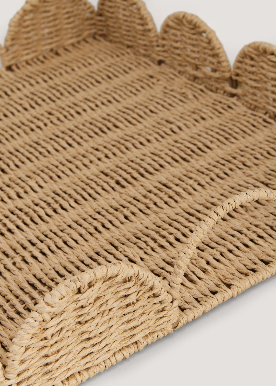 Woven Scallop Tray (44.5cm X 35cm X 7cm) Matalan