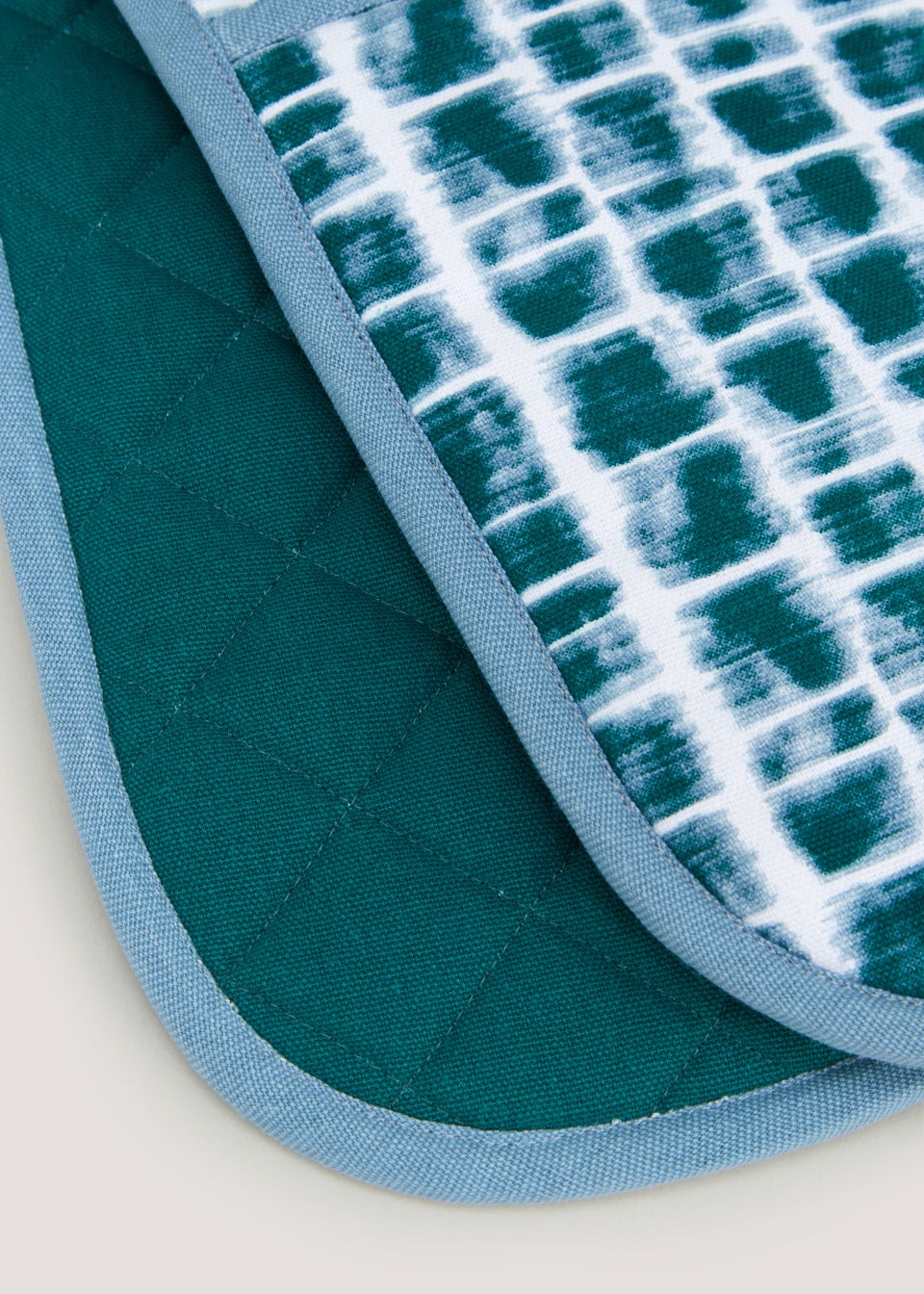 Blue Print Oven Gloves