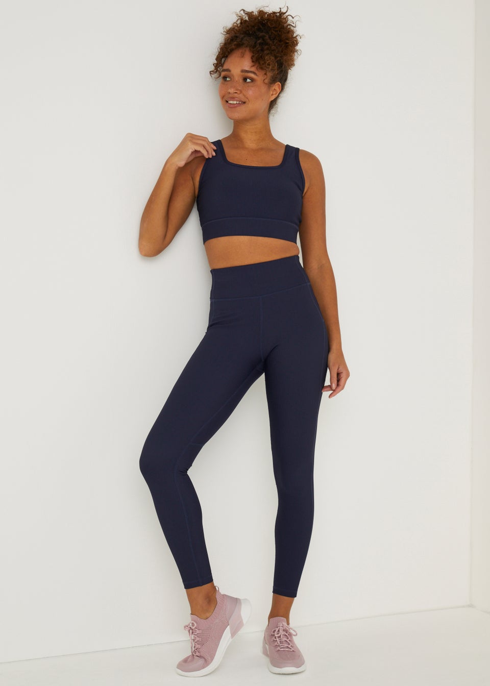 Souluxe Navy Ribbed Sports Crop Top